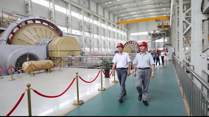 國際工業(yè)與應用數學聯(lián)合會主席袁亞湘蒞臨金徽股份調研項目建設工作